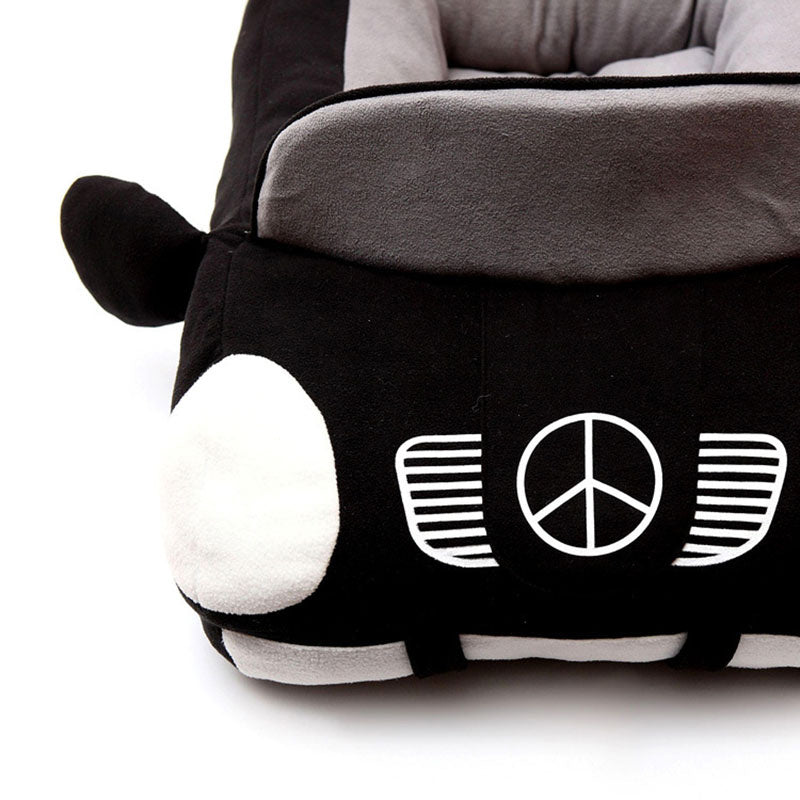 Car compartment for pet
